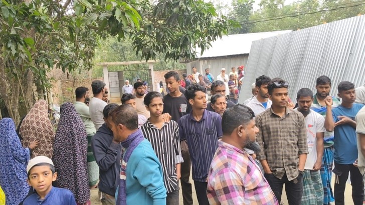 ছবি: নিউজ এক্সপ্রেস