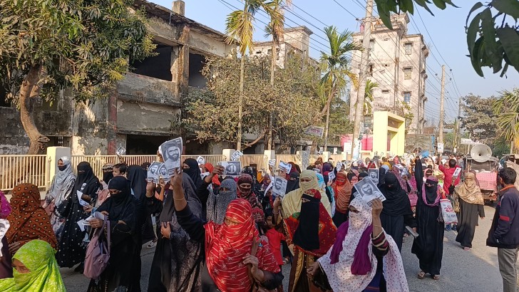 ছবি: নিউজ এক্সপ্রেস