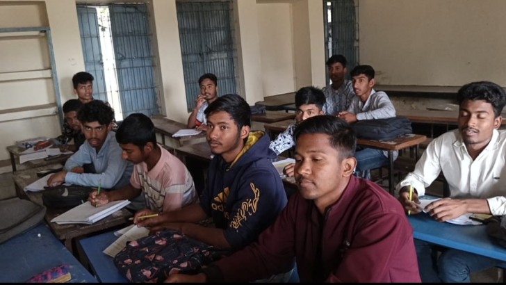 ছবি: নিউজ এক্সপ্রেস