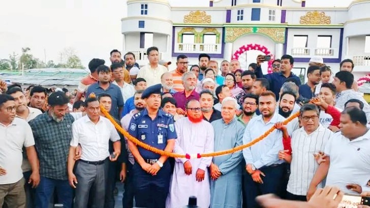 ছবি: নিউজ এক্সপ্রেস