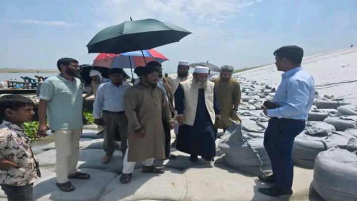 ছবি: নিউজ এক্সপ্রেস