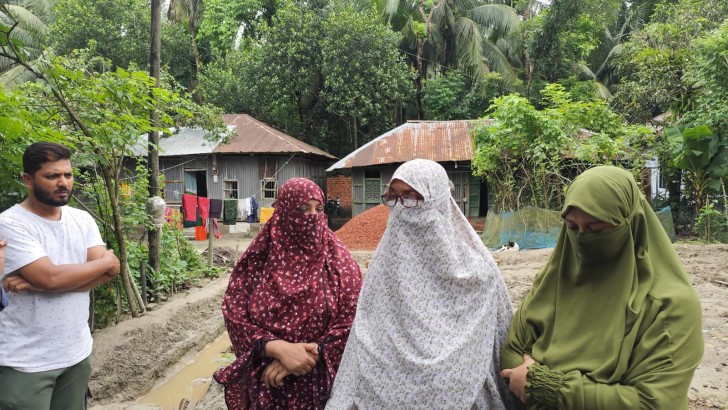 ছবি: নিউজ এক্সপ্রেস